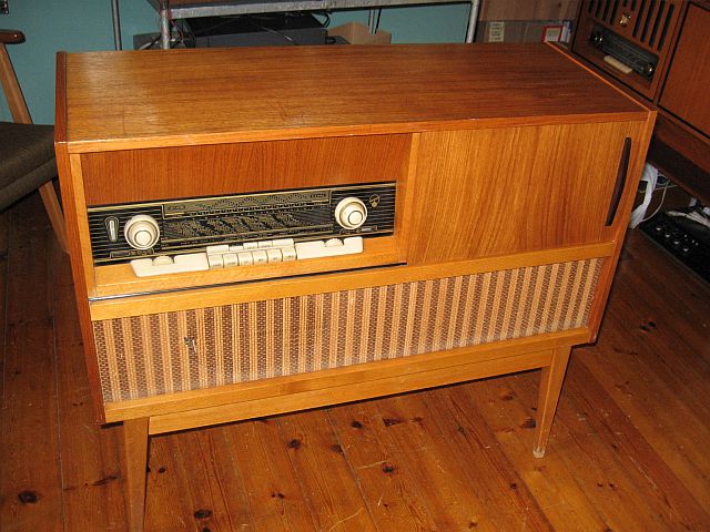 EIA Palace V 5977.jpg